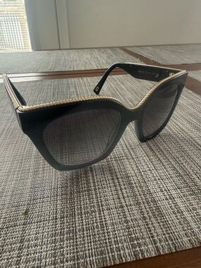 Marc Jacobs Black Cat-Eye Sunglasses